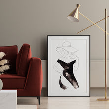 Lade das Bild in den Galerie-Viewer, Line Art "Cloe" Frau mit Hut Zeichnung | Chapeau